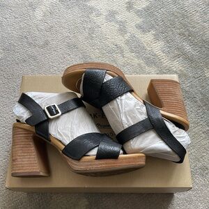 Kork-Ease Kristjana 7 Black comfort sandals in orig box.